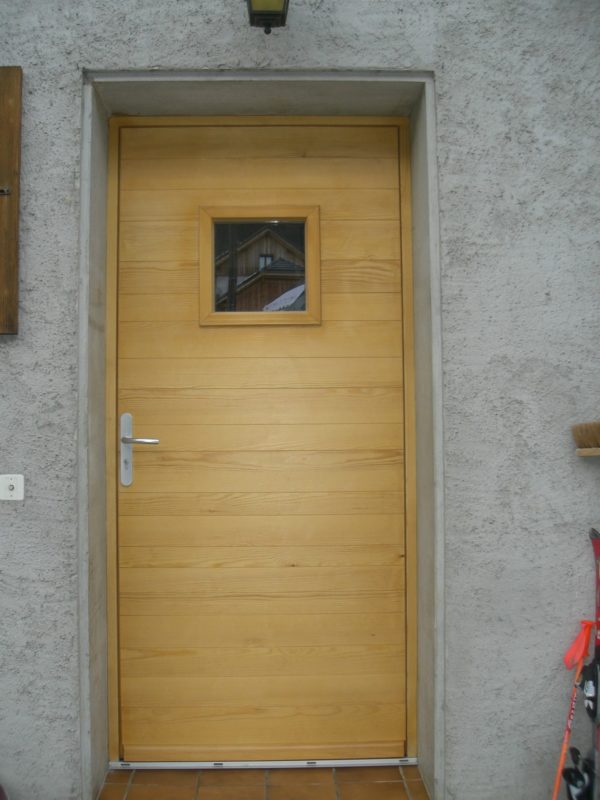 porte sur mesure en chartreuse